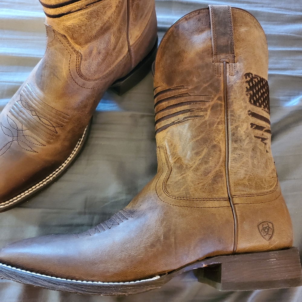 Ariat America flag boots